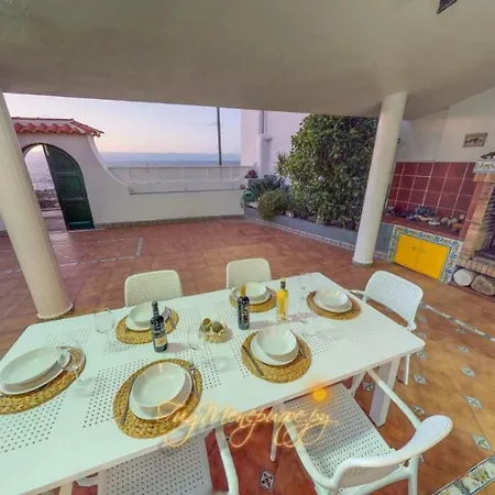 Casa Del Mar Villa *